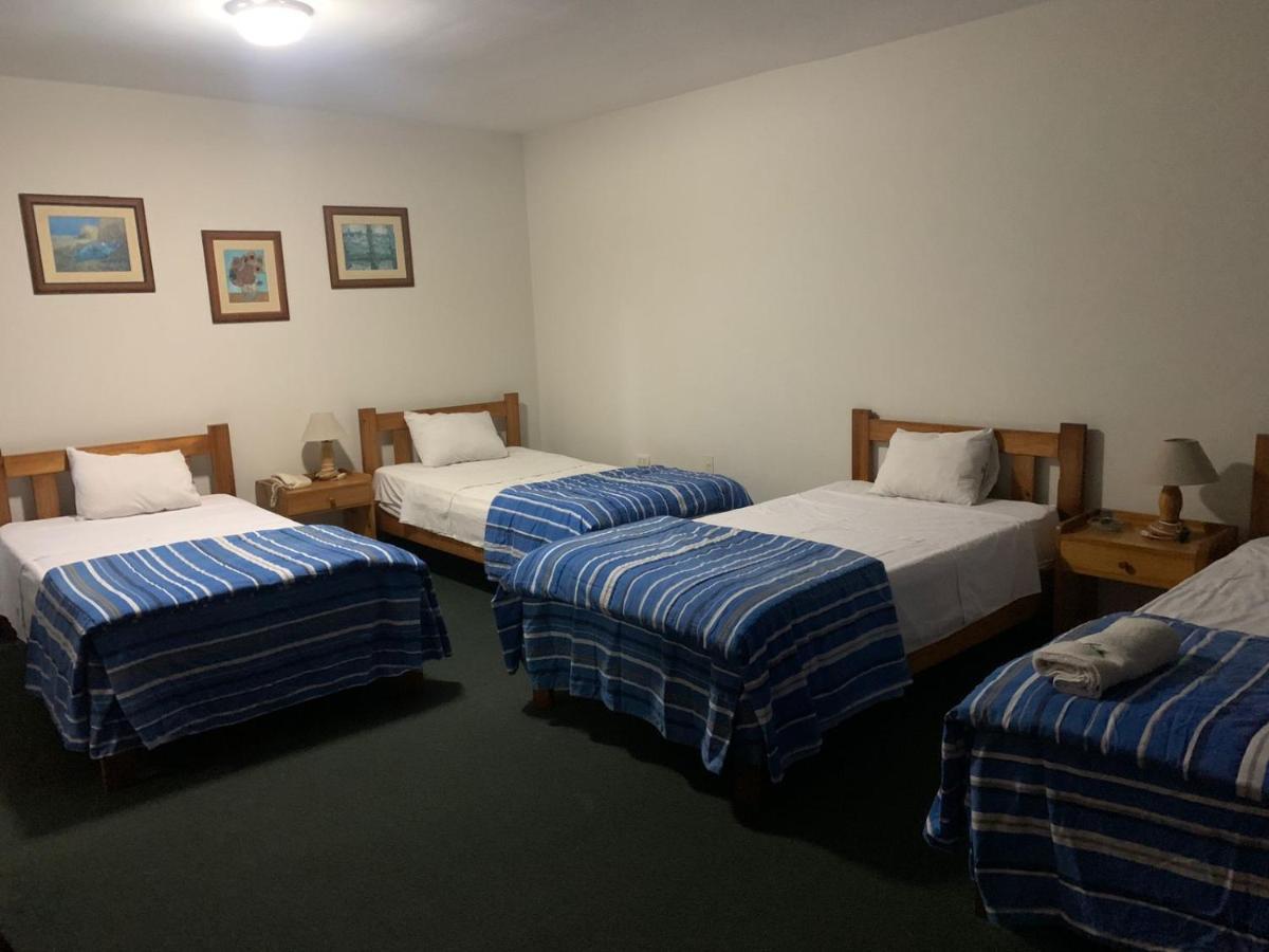 Hotel Las Mercedes Trujillo Extérieur photo
